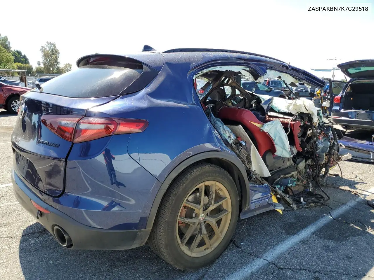 ZASPAKBN7K7C29518 2019 Alfa Romeo Stelvio Ti