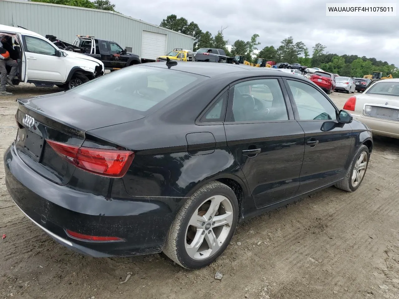 WAUAUGFF4H1075011 2017 Audi A3 Premium