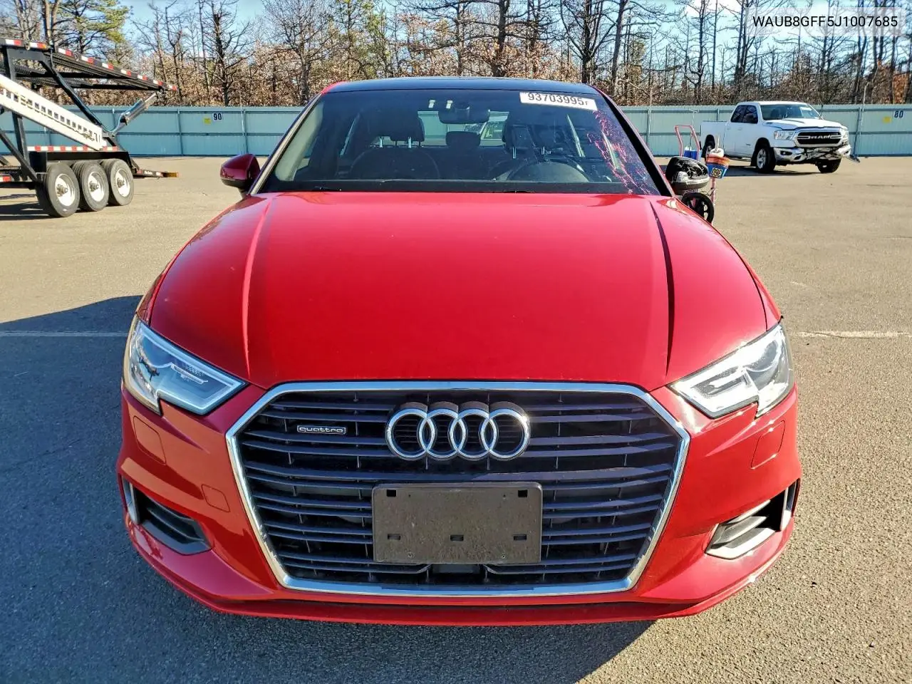 WAUB8GFF5J1007685 2018 Audi A3 Premium