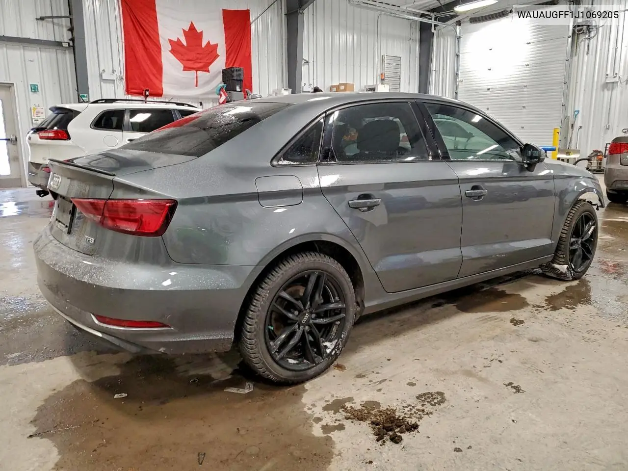 WAUAUGFF1J1069205 2018 Audi A3 Premium