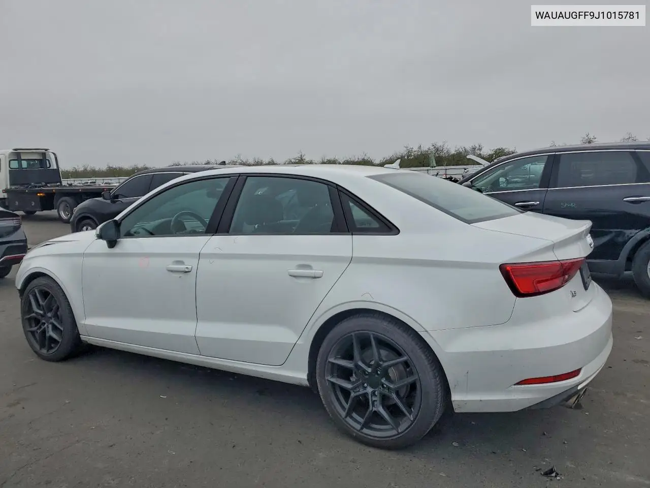 WAUAUGFF9J1015781 2018 Audi A3 Premium