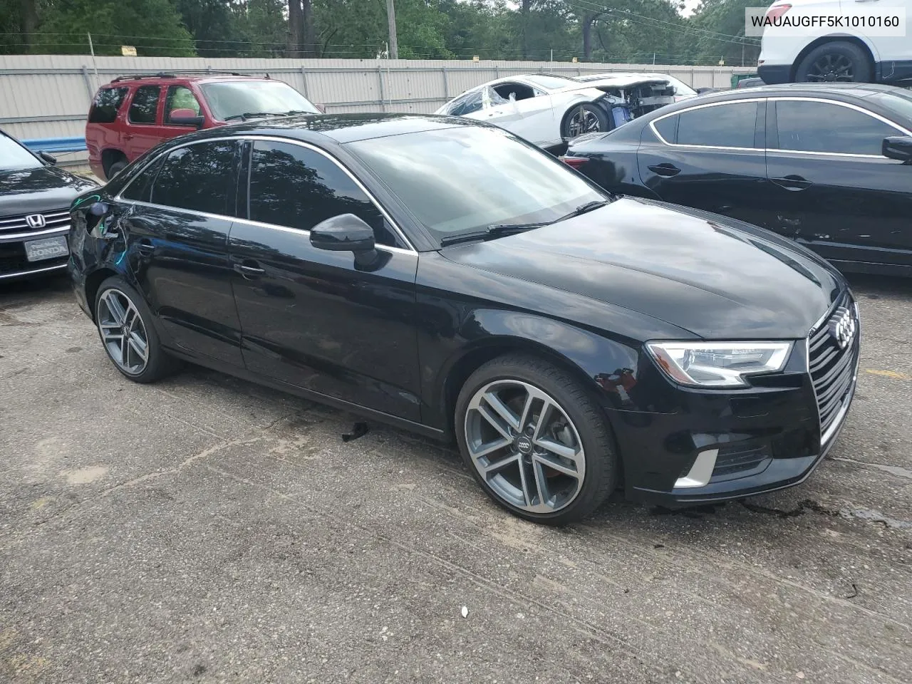 2019 Audi A3 Premium VIN: WAUAUGFF5K1010160 Lot: 55317004