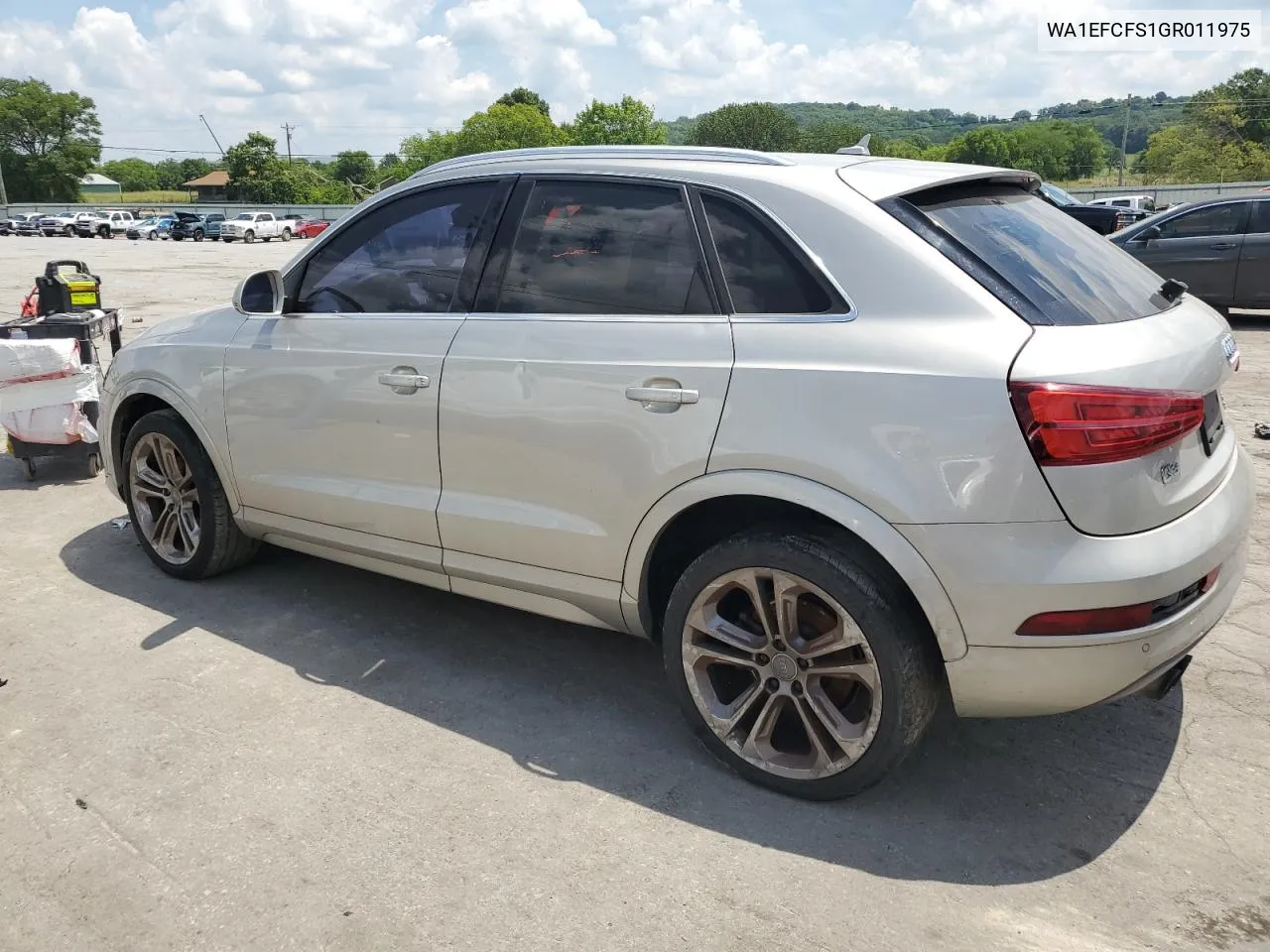 WA1EFCFS1GR011975 2016 Audi Q3 Premium Plus