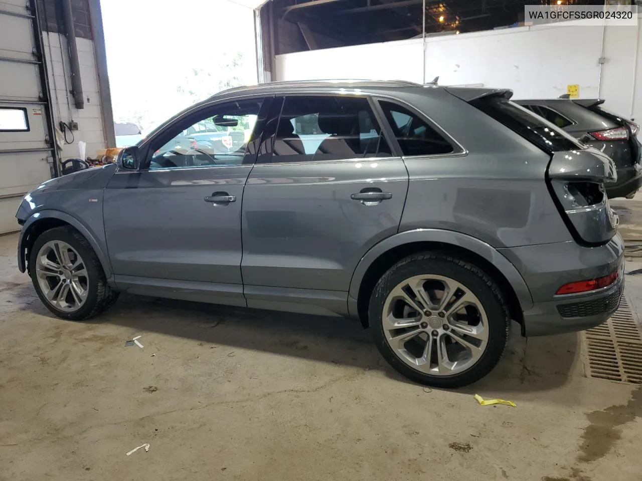 WA1GFCFS5GR024320 2016 Audi Q3 Prestige