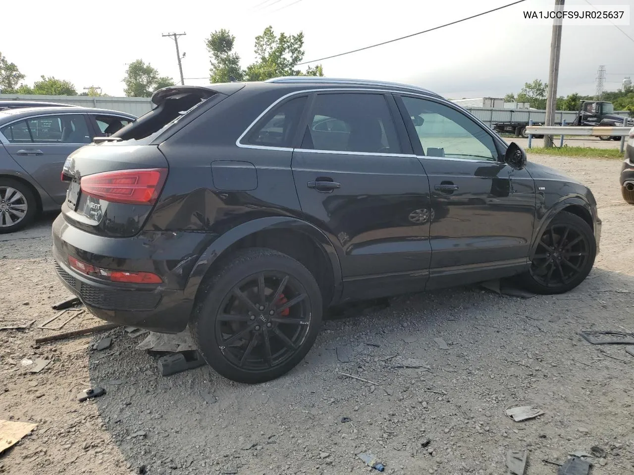 WA1JCCFS9JR025637 2018 Audi Q3 Premium Plus