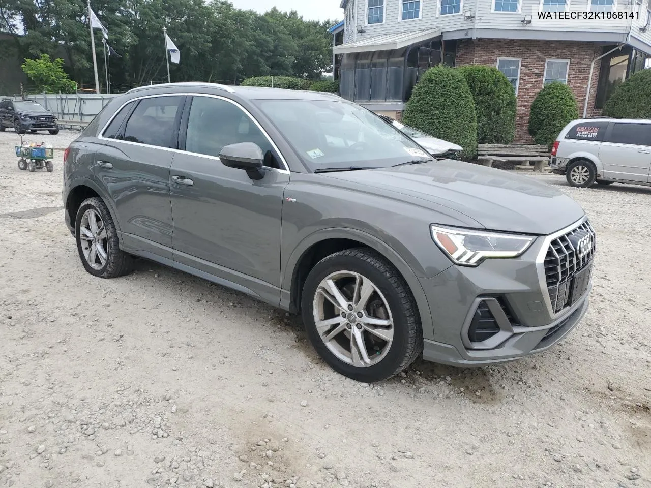 2019 Audi Q3 Premium Plus S-Line VIN: WA1EECF32K1068141 Lot: 61444304