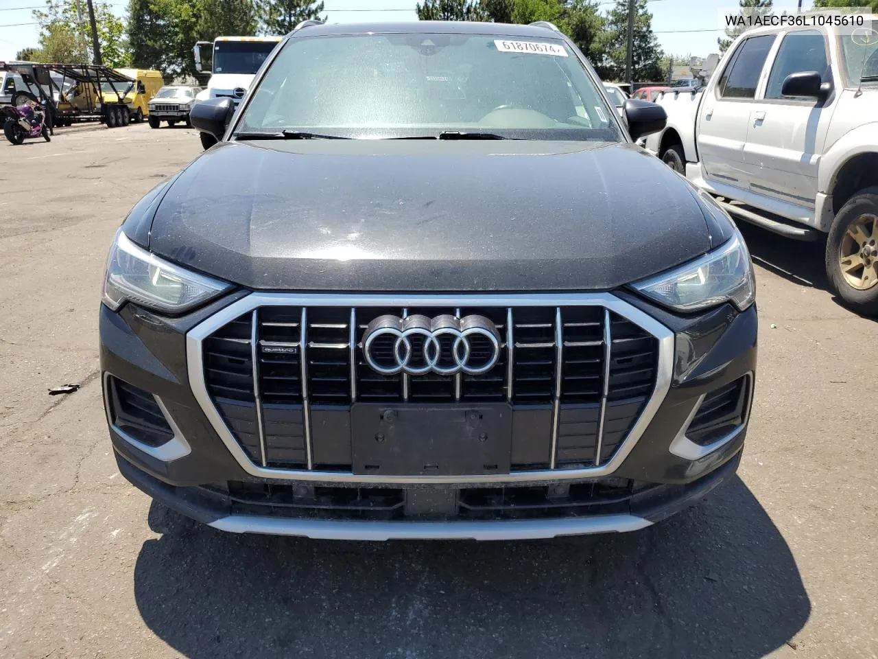 WA1AECF36L1045610 2020 Audi Q3 Premium