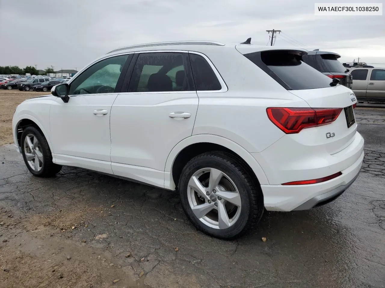 WA1AECF30L1038250 2020 Audi Q3 Premium