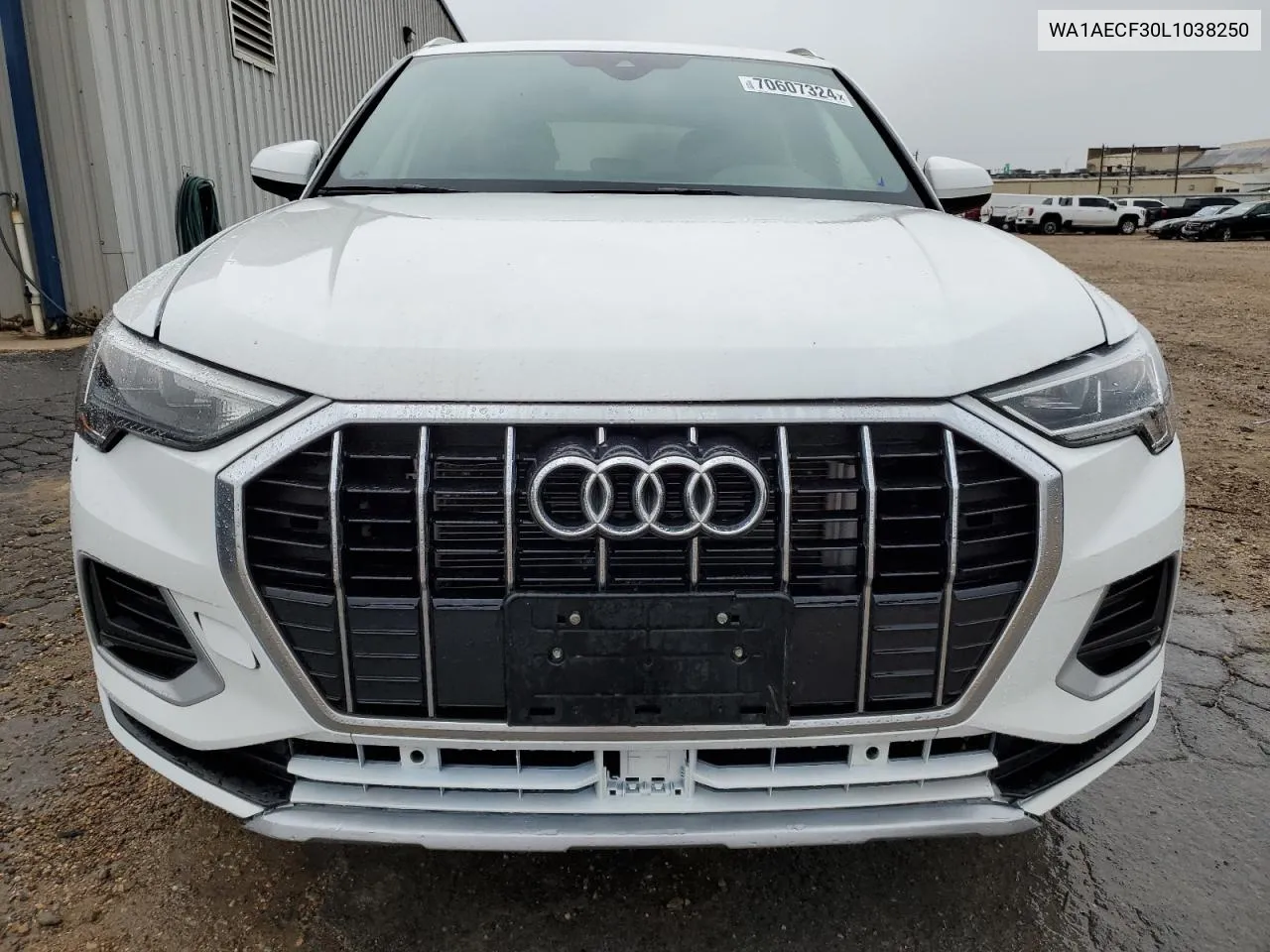 WA1AECF30L1038250 2020 Audi Q3 Premium