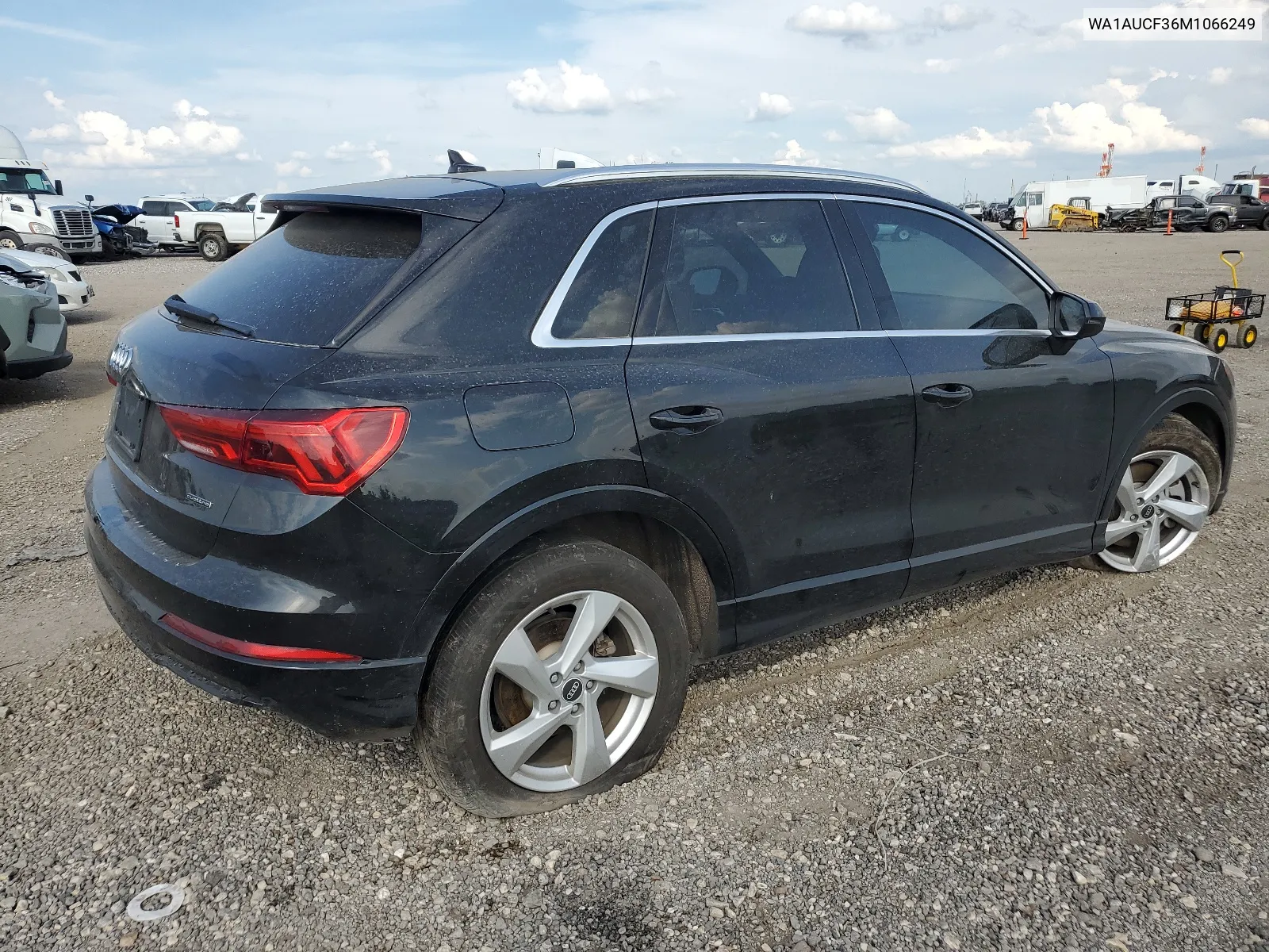 WA1AUCF36M1066249 2021 Audi Q3 Premium 40