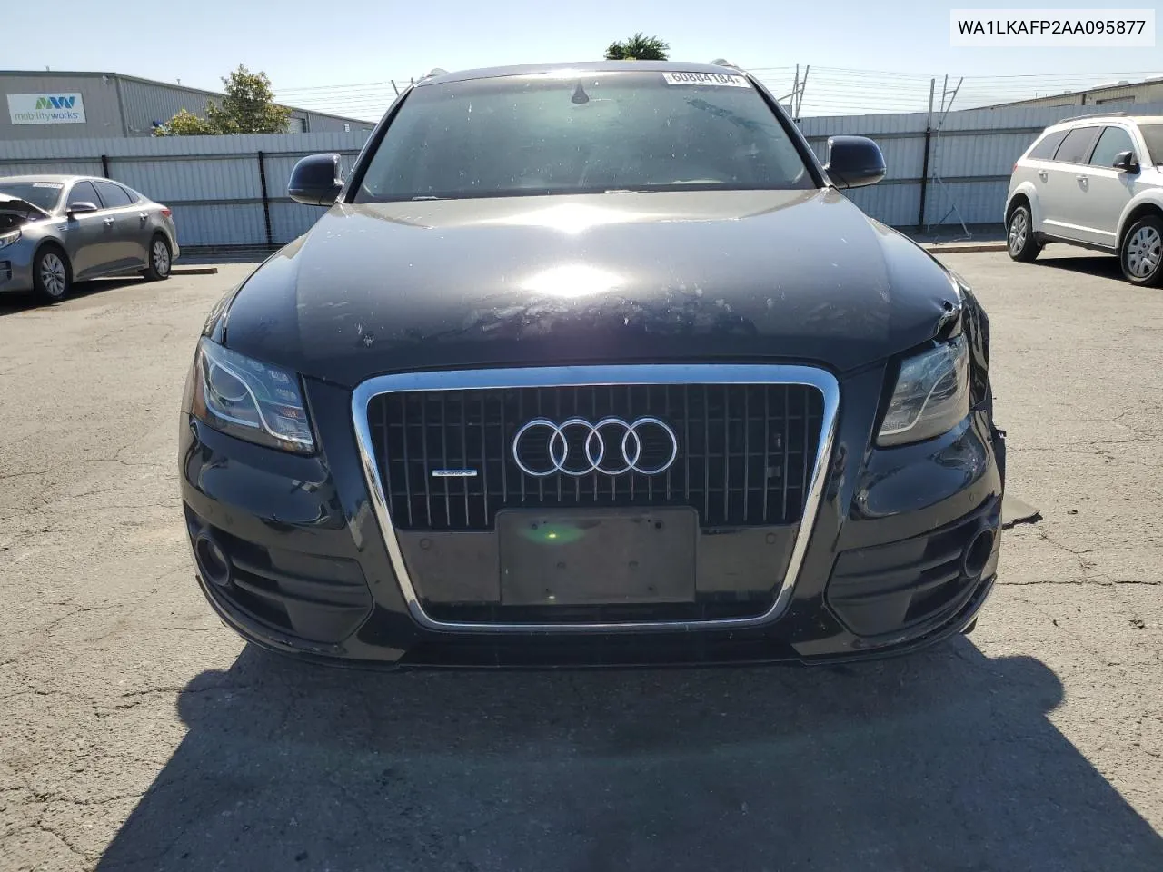 WA1LKAFP2AA095877 2010 Audi Q5 Premium Plus