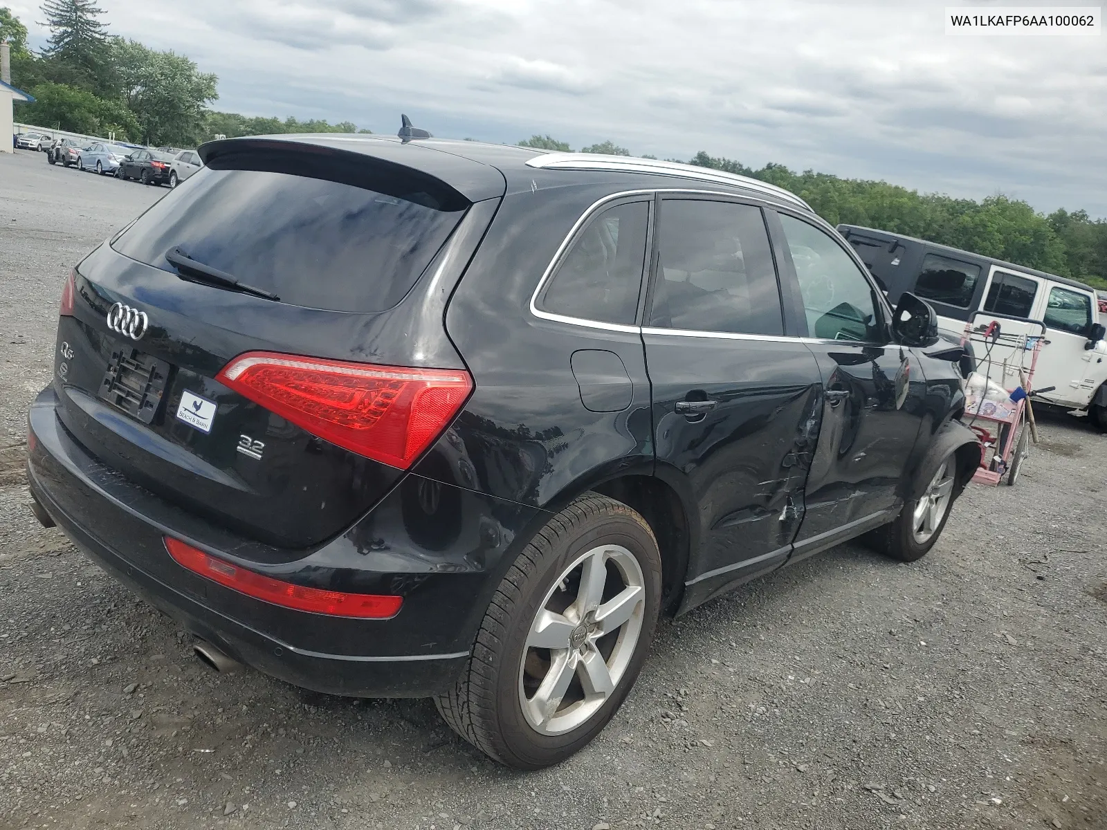 WA1LKAFP6AA100062 2010 Audi Q5 Premium Plus