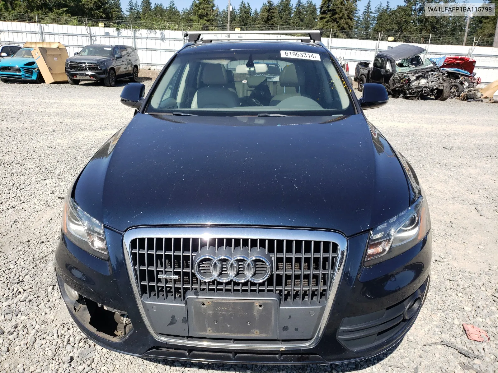 WA1LFAFP1BA115798 2011 Audi Q5 Premium Plus