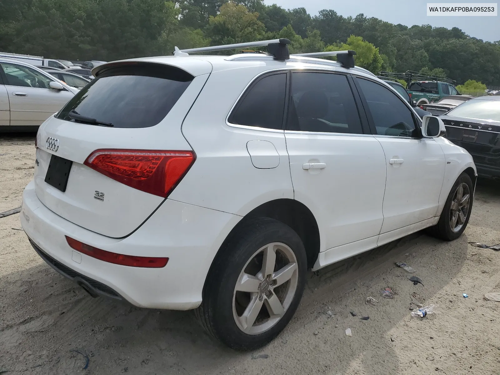 WA1DKAFP0BA095253 2011 Audi Q5 Premium Plus