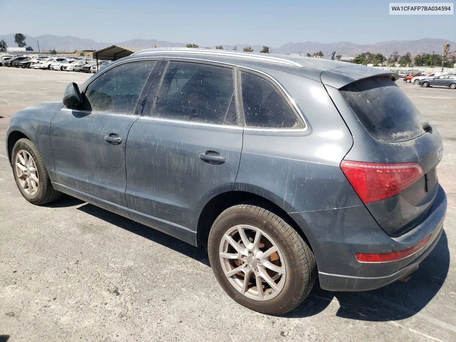 WA1CFAFP7BA034594 2011 Audi Q5 Premium