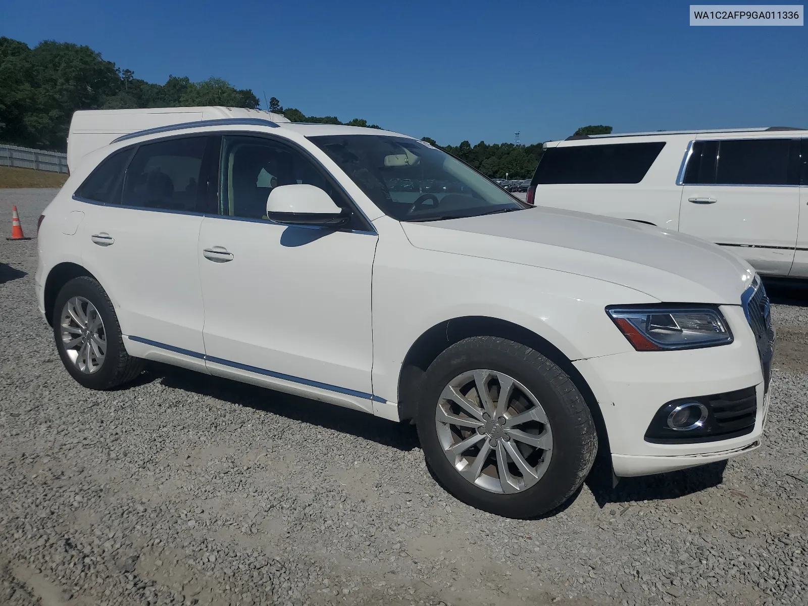 WA1C2AFP9GA011336 2016 Audi Q5 Premium