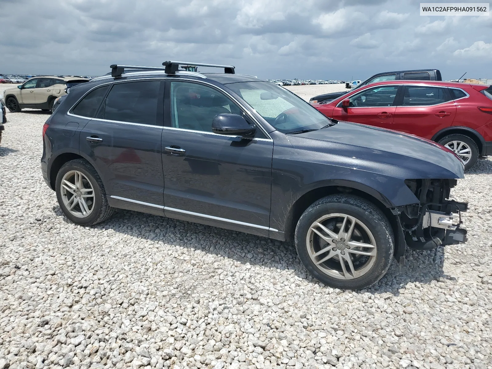 WA1C2AFP9HA091562 2017 Audi Q5 Premium