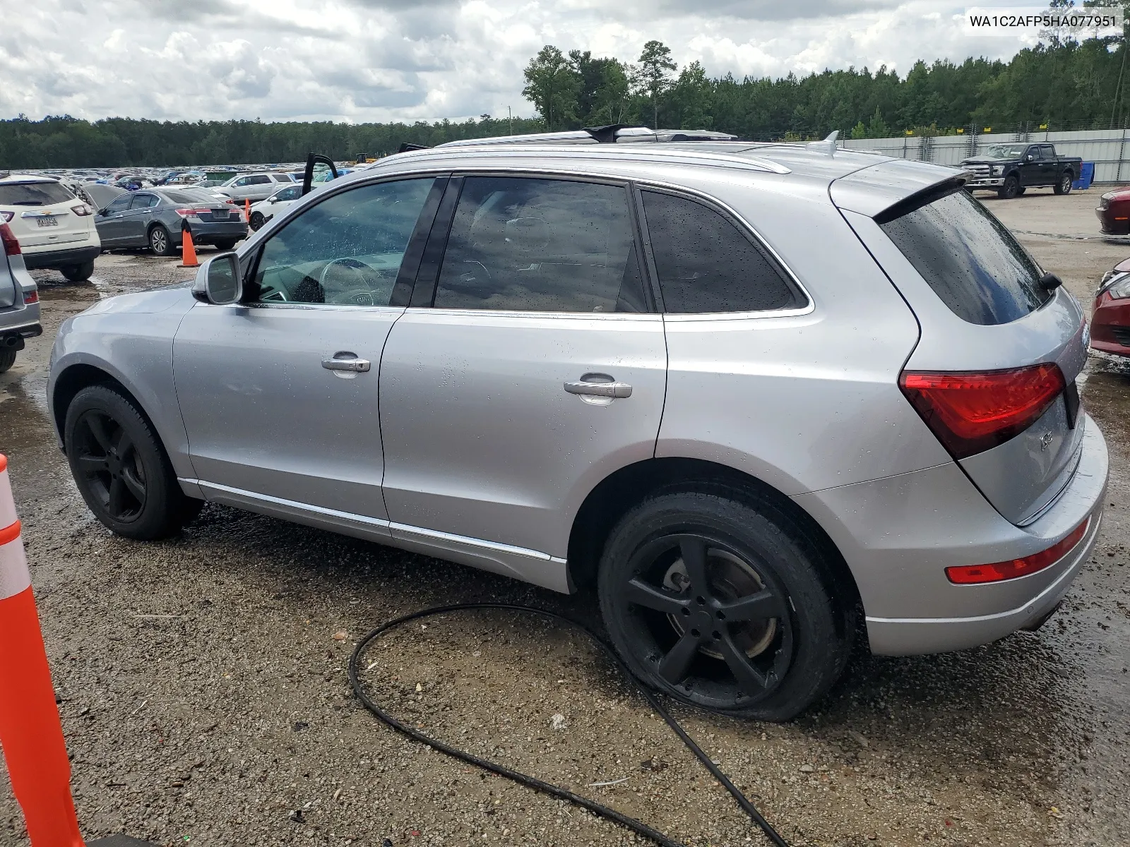 2017 Audi Q5 Premium VIN: WA1C2AFP5HA077951 Lot: 64392424