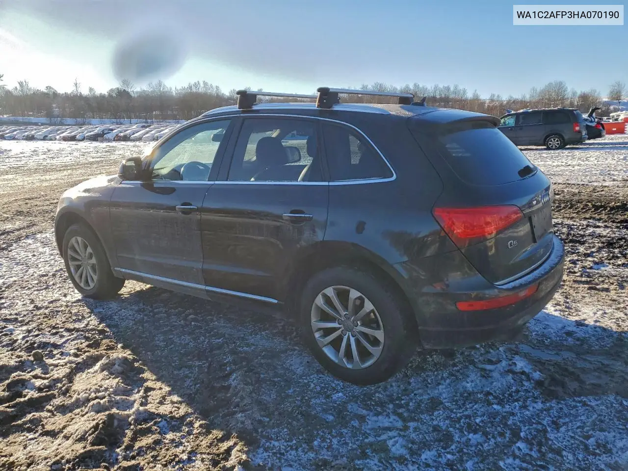 WA1C2AFP3HA070190 2017 Audi Q5 Premium