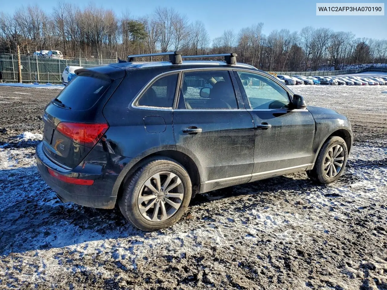 WA1C2AFP3HA070190 2017 Audi Q5 Premium