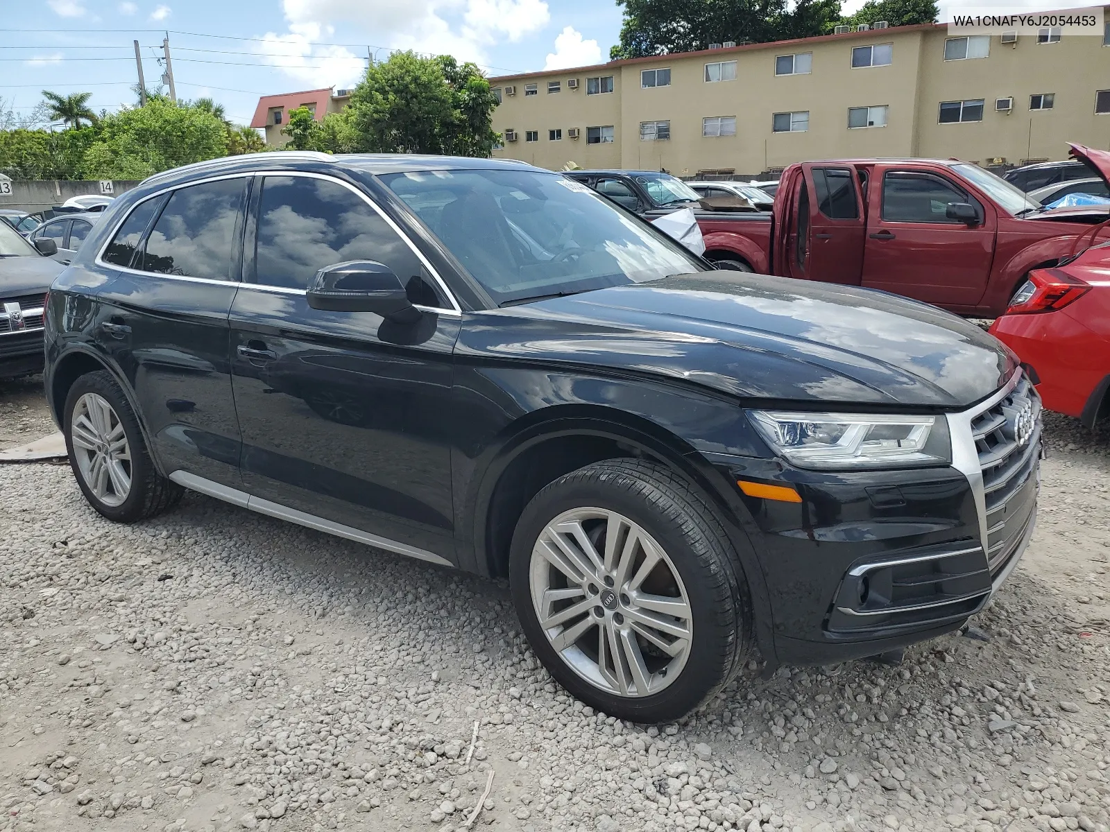 WA1CNAFY6J2054453 2018 Audi Q5 Prestige