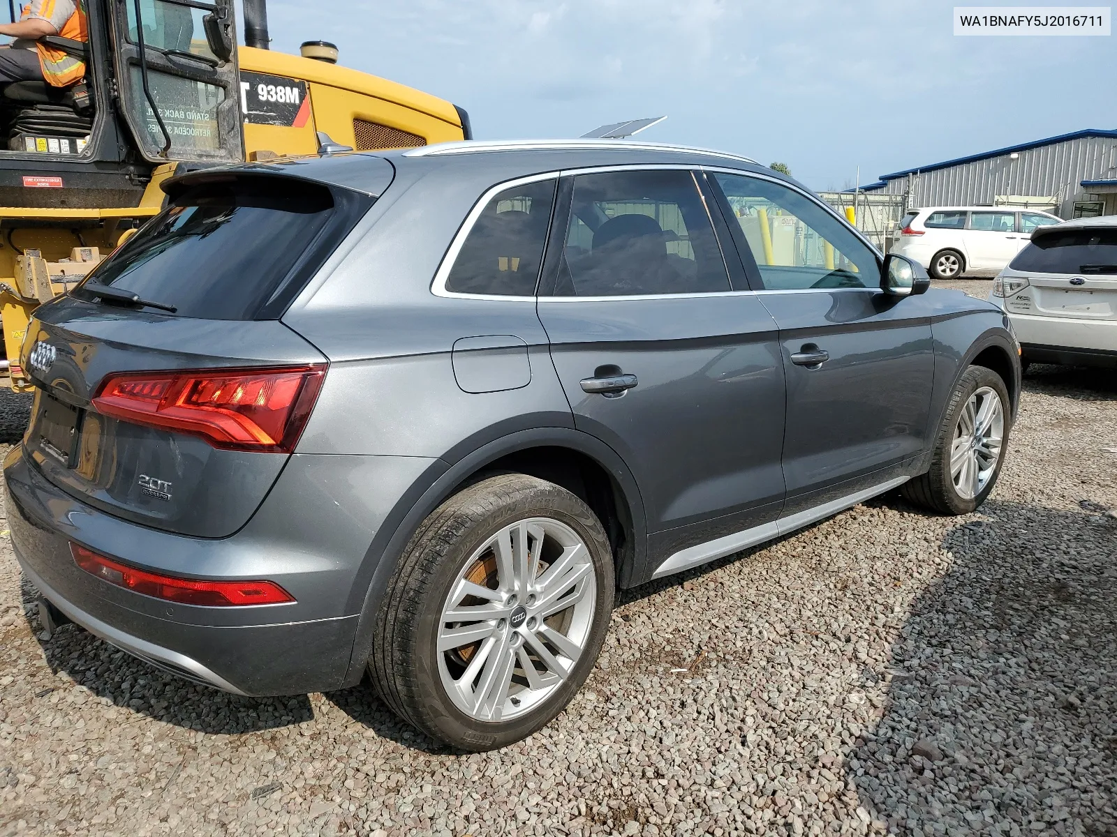 WA1BNAFY5J2016711 2018 Audi Q5 Premium Plus