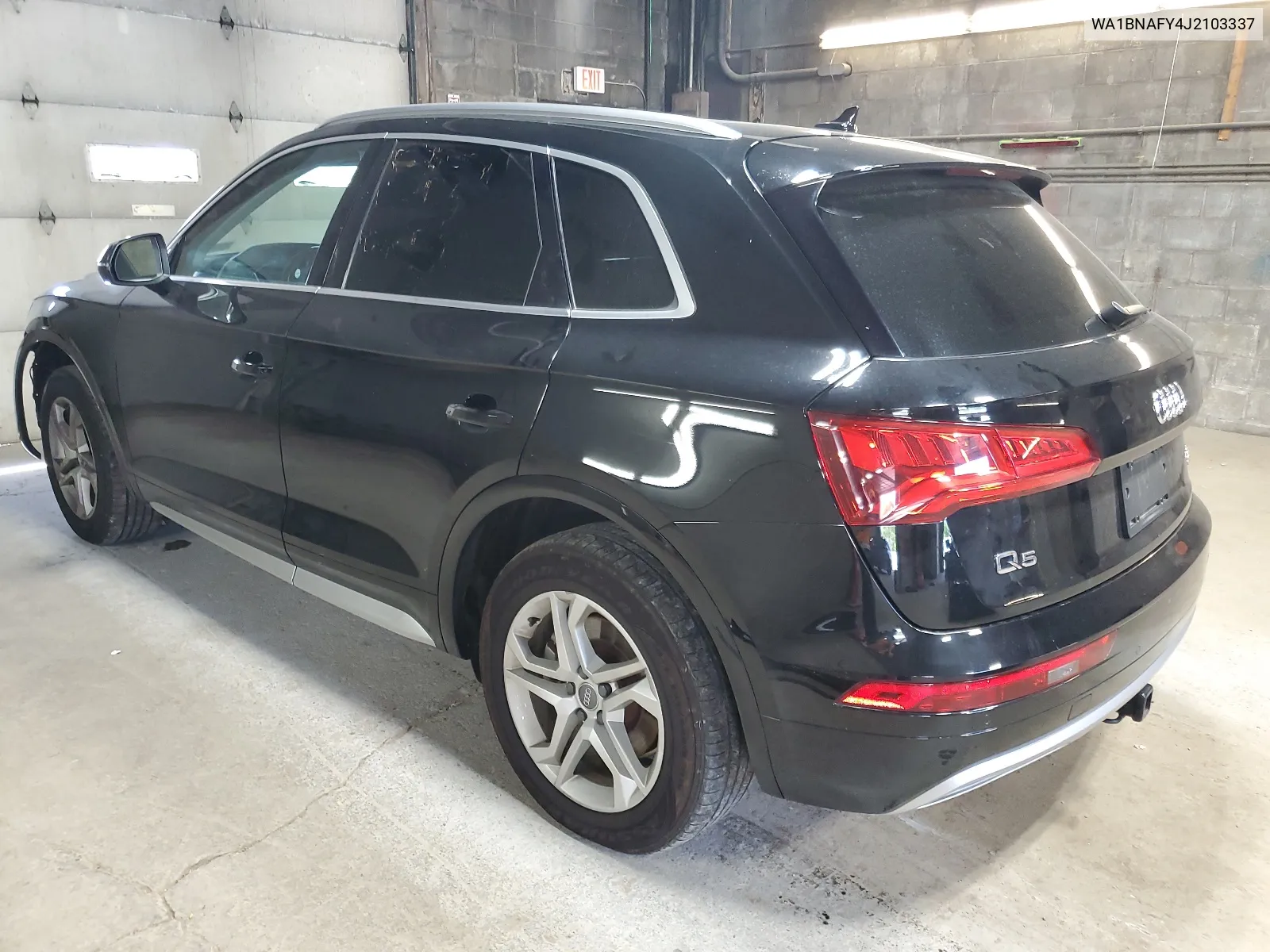 WA1BNAFY4J2103337 2018 Audi Q5 Premium Plus