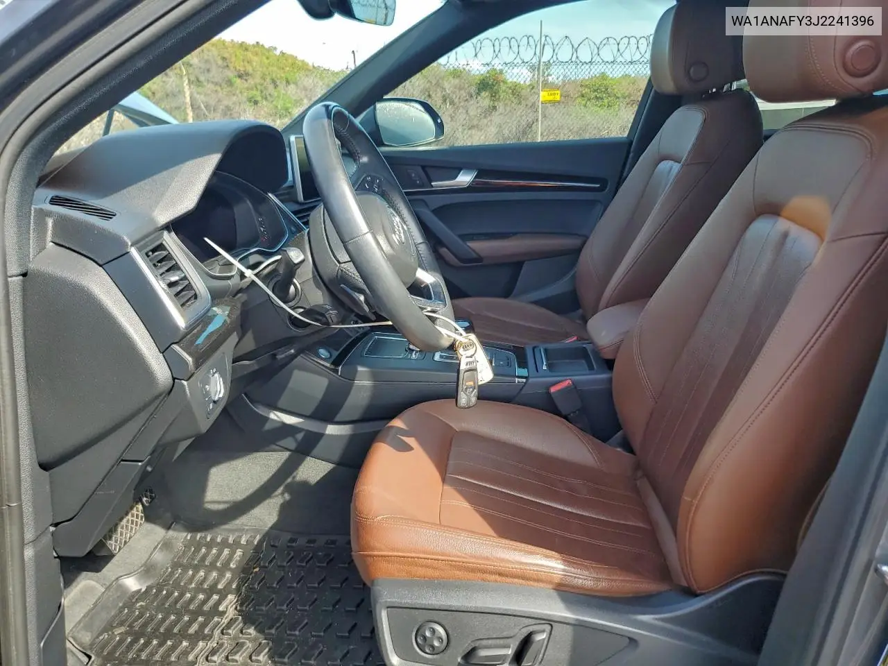 WA1ANAFY3J2241396 2018 Audi Q5 Premium