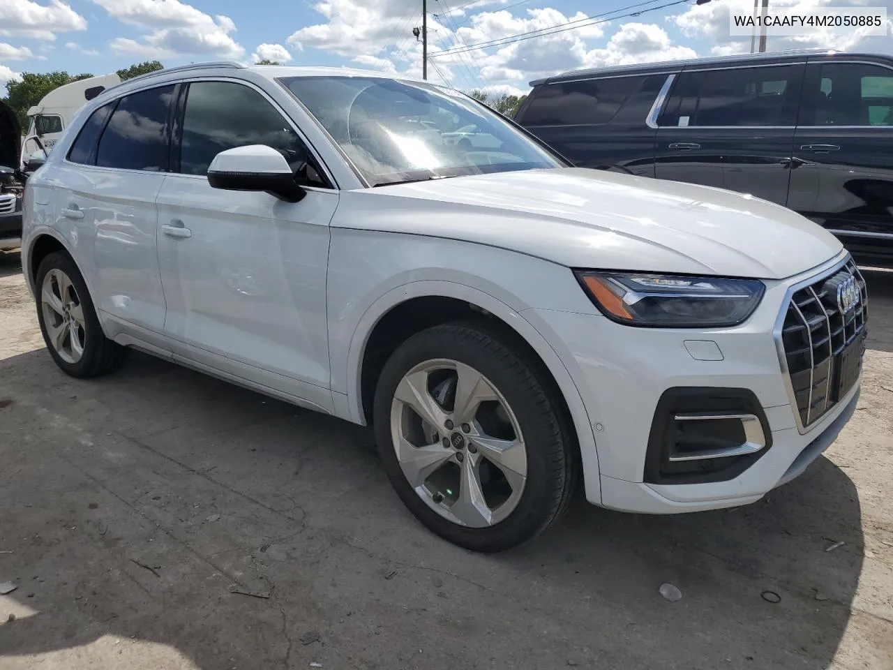 WA1CAAFY4M2050885 2021 Audi Q5 Prestige