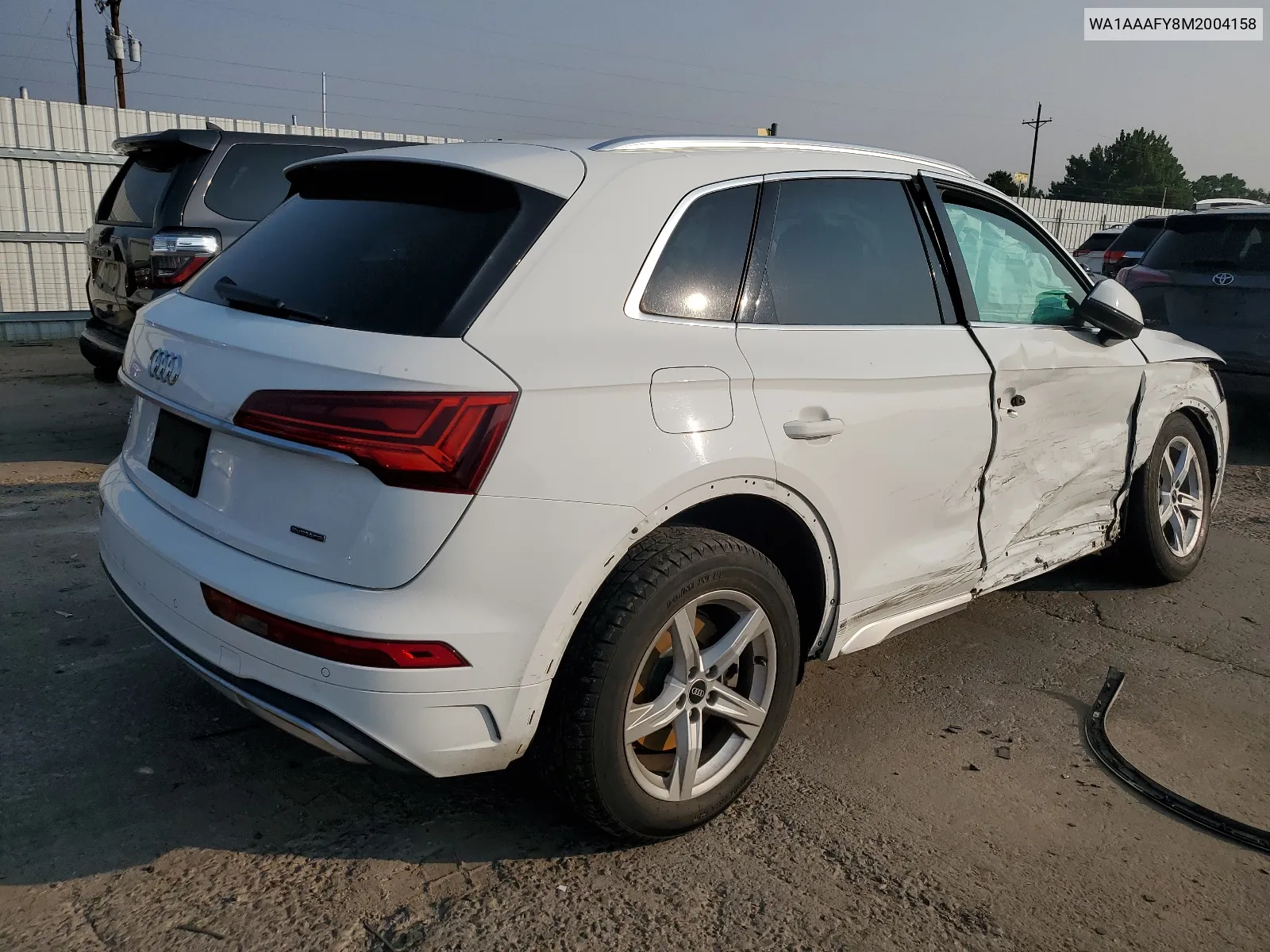 WA1AAAFY8M2004158 2021 Audi Q5 Premium