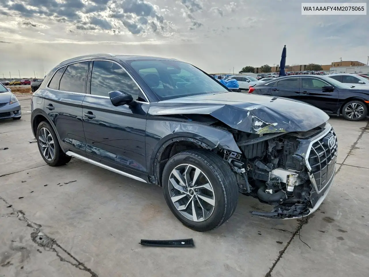 WA1AAAFY4M2075065 2021 Audi Q5 Premium