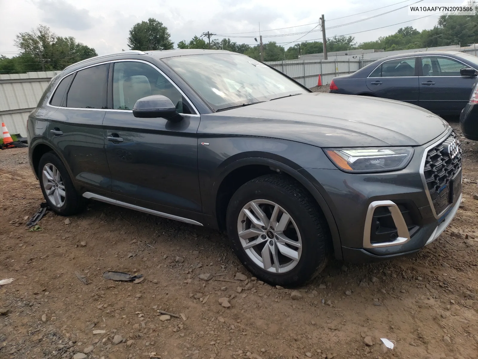 WA1GAAFY7N2093586 2022 Audi Q5 Premium 45