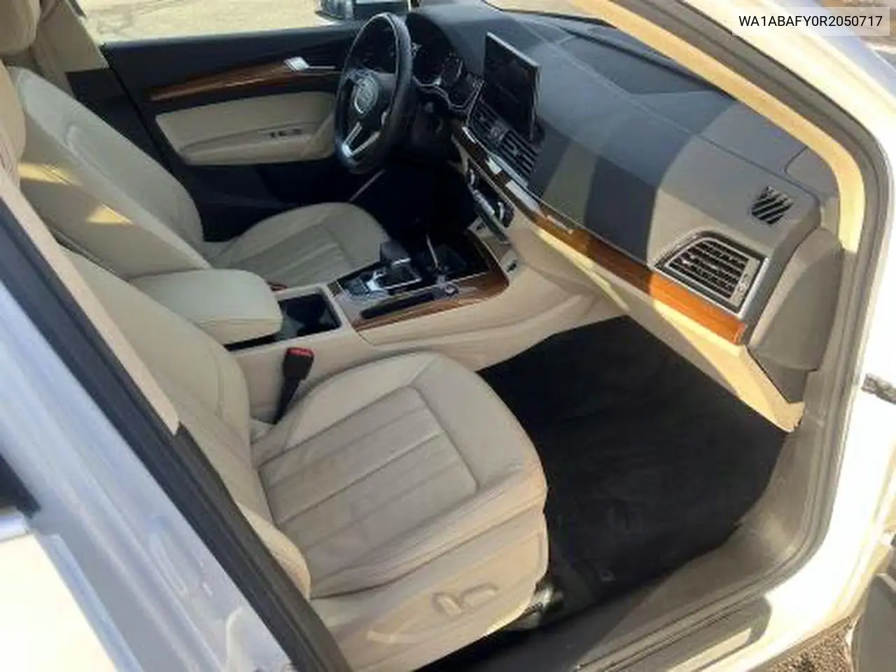 WA1ABAFY0R2050717 2024 Audi Q5 Premium 40