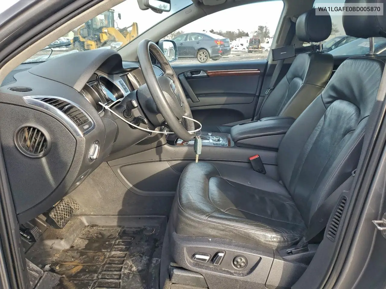 WA1LGAFE0BD005870 2011 Audi Q7 Premium Plus