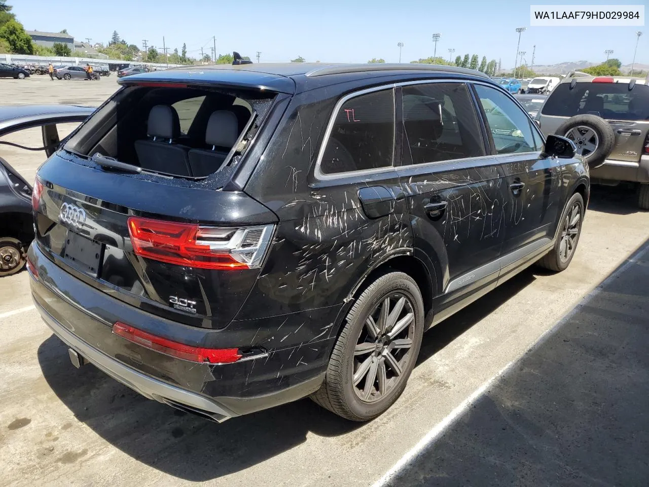 WA1LAAF79HD029984 2017 Audi Q7 Premium Plus