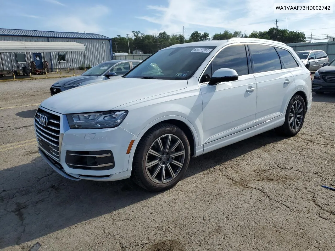 2017 Audi Q7 Prestige VIN: WA1VAAF73HD002742 Lot: 60071044