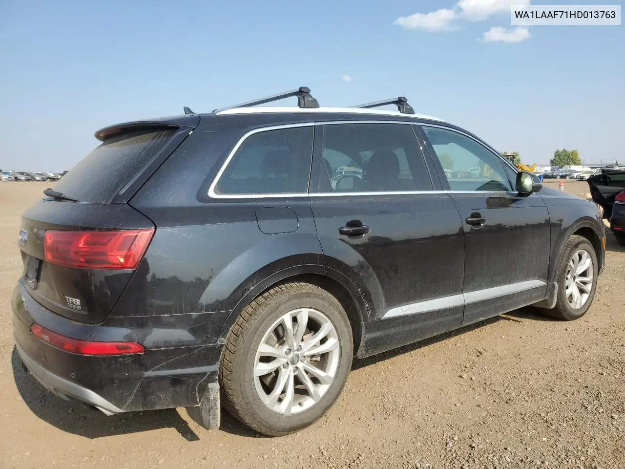 WA1LAAF71HD013763 2017 Audi Q7 Premium Plus