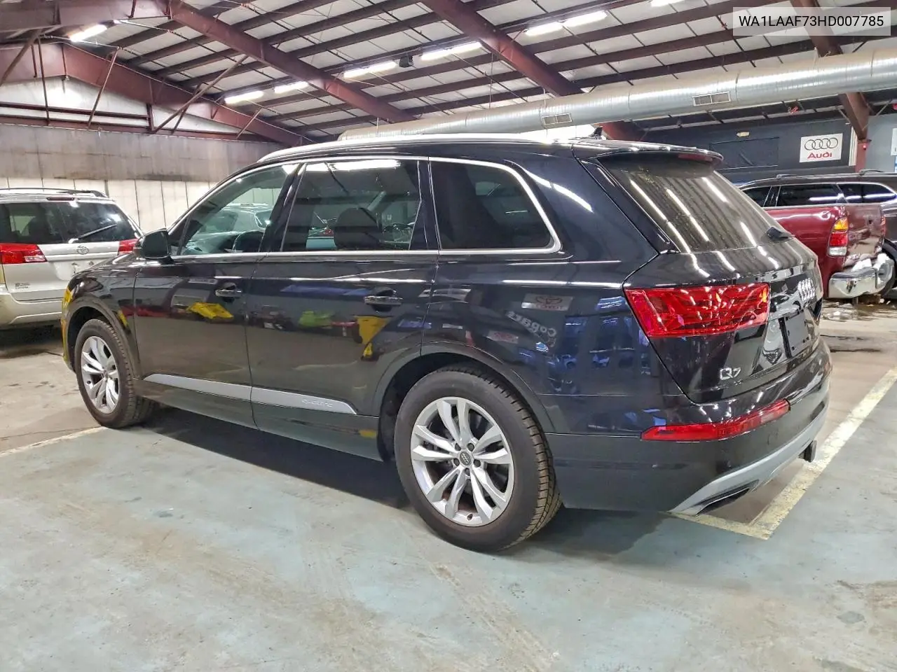 WA1LAAF73HD007785 2017 Audi Q7 Premium Plus