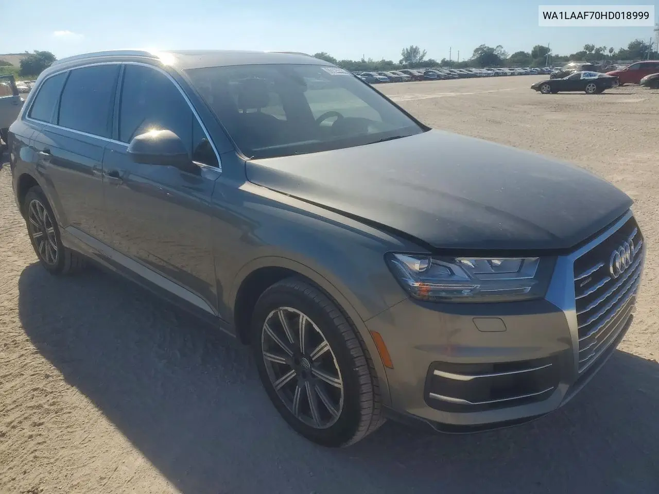 WA1LAAF70HD018999 2017 Audi Q7 Premium Plus