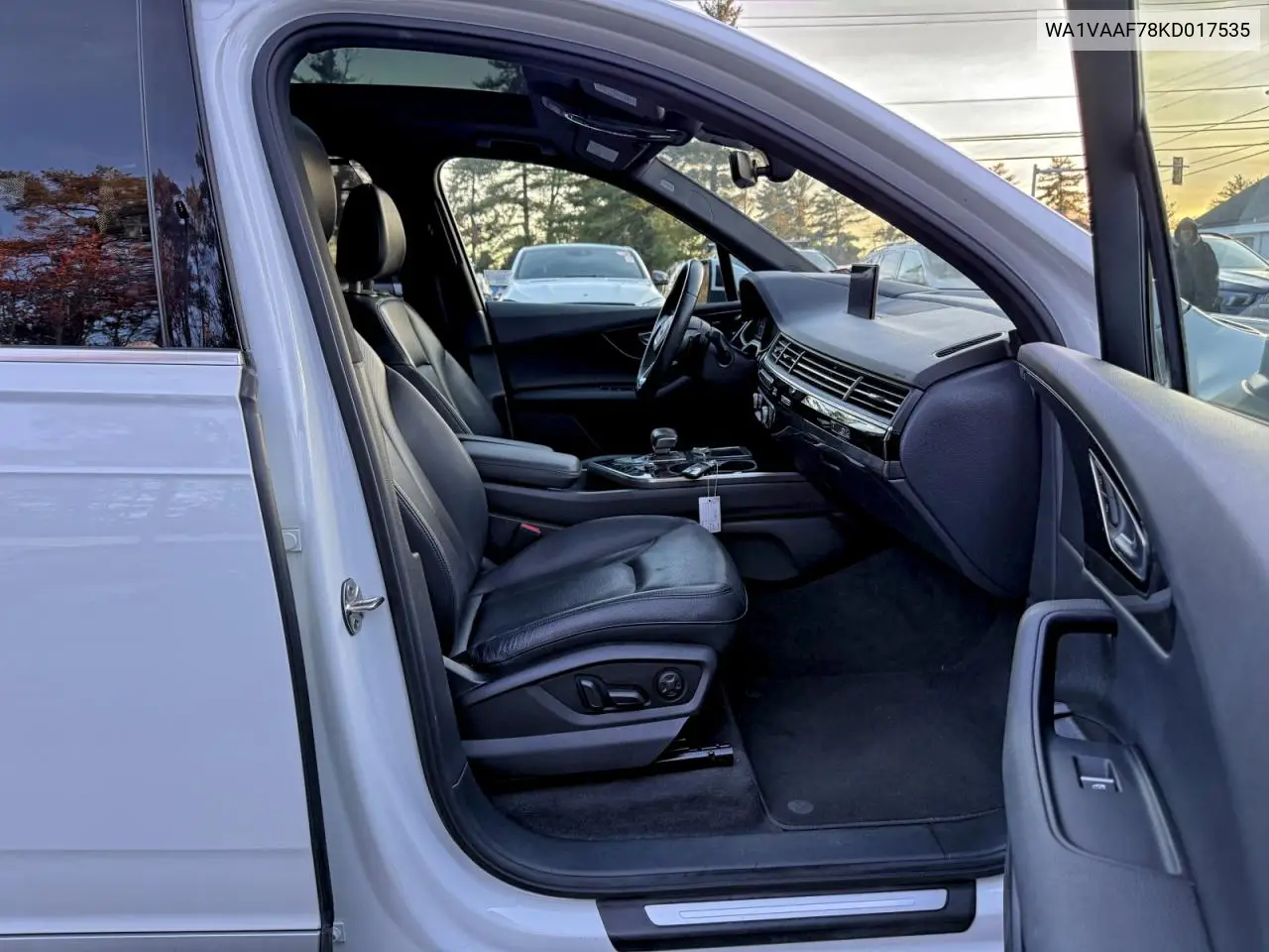 WA1VAAF78KD017535 2019 Audi Q7 Prestige