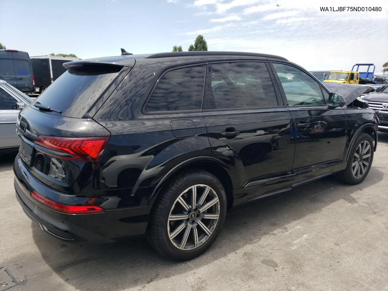 WA1LJBF75ND010480 2022 Audi Q7 Premium Plus