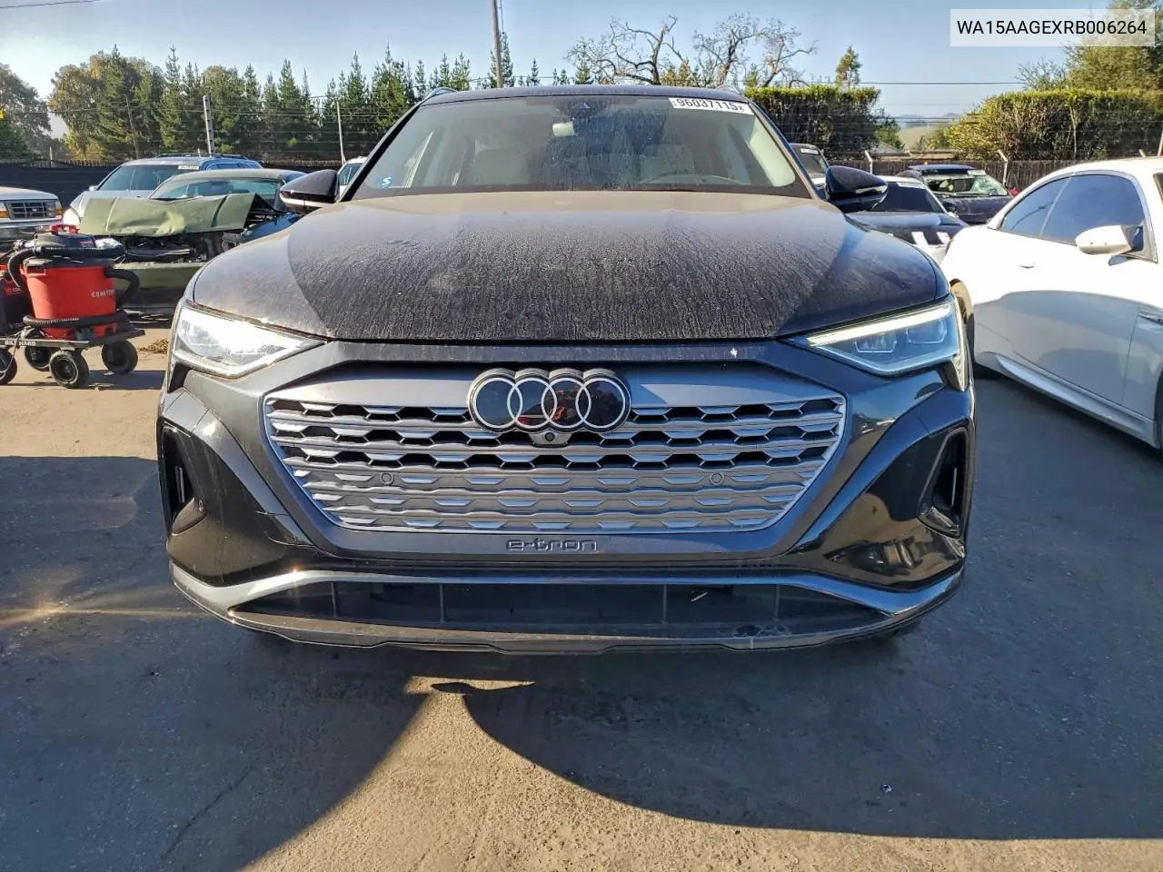 WA15AAGEXRB006264 2024 Audi Q8 E-Tron Premium Plus