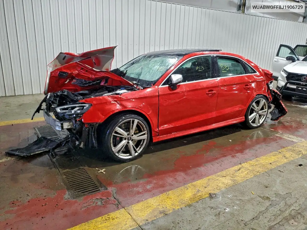 WUABWGFF8J1906729 2018 Audi Rs3