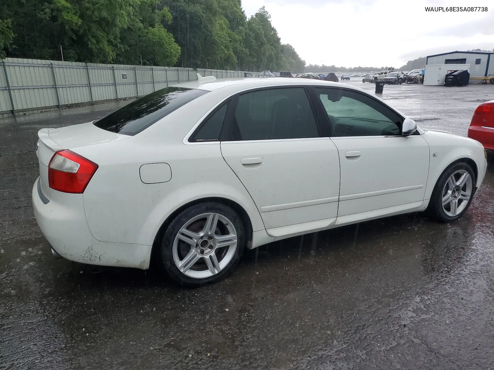 WAUPL68E35A087738 2005 Audi S4