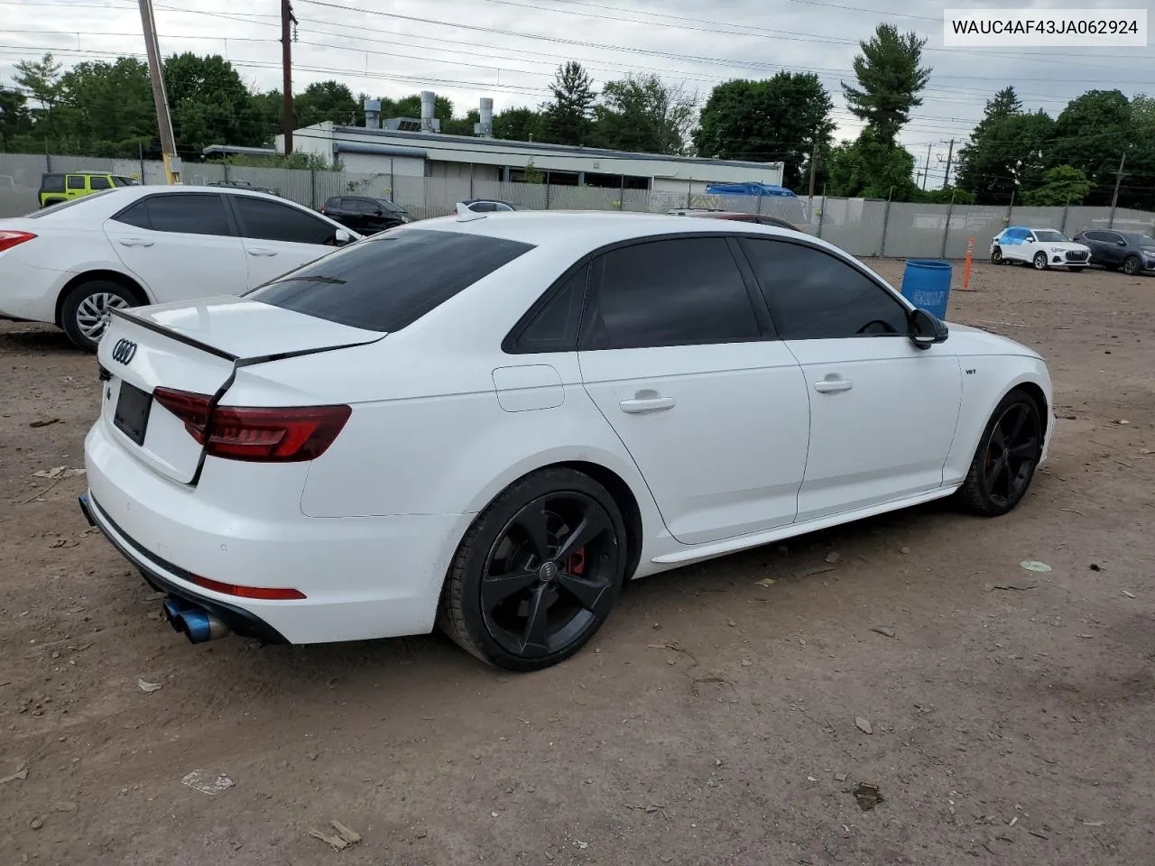 WAUC4AF43JA062924 2018 Audi S4 Prestige