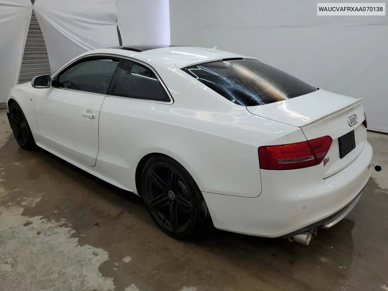 2010 Audi S5 Premium Plus VIN: WAUCVAFRXAA070138 Lot: 47793254