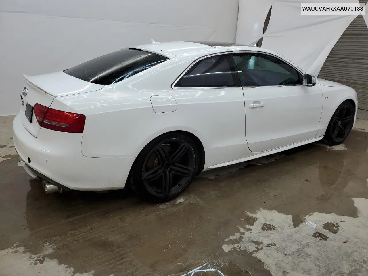 2010 Audi S5 Premium Plus VIN: WAUCVAFRXAA070138 Lot: 47793254