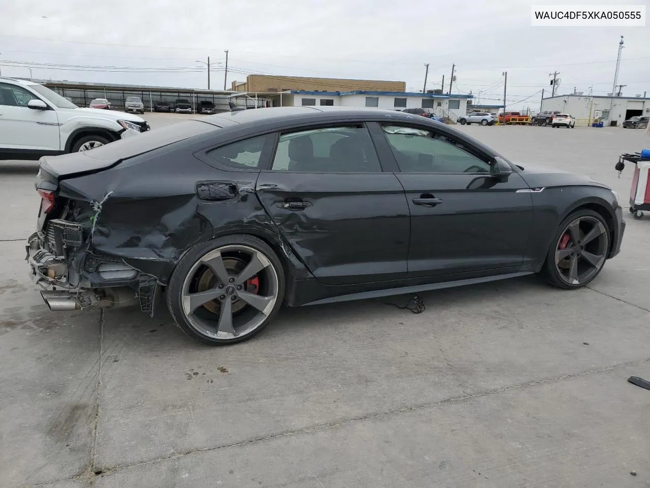 WAUC4DF5XKA050555 2019 Audi S5 Prestige