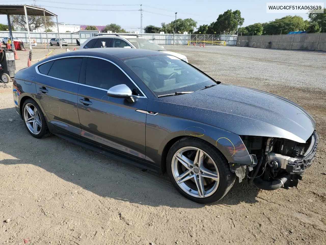 WAUC4CF51KA063639 2019 Audi S5 Prestige