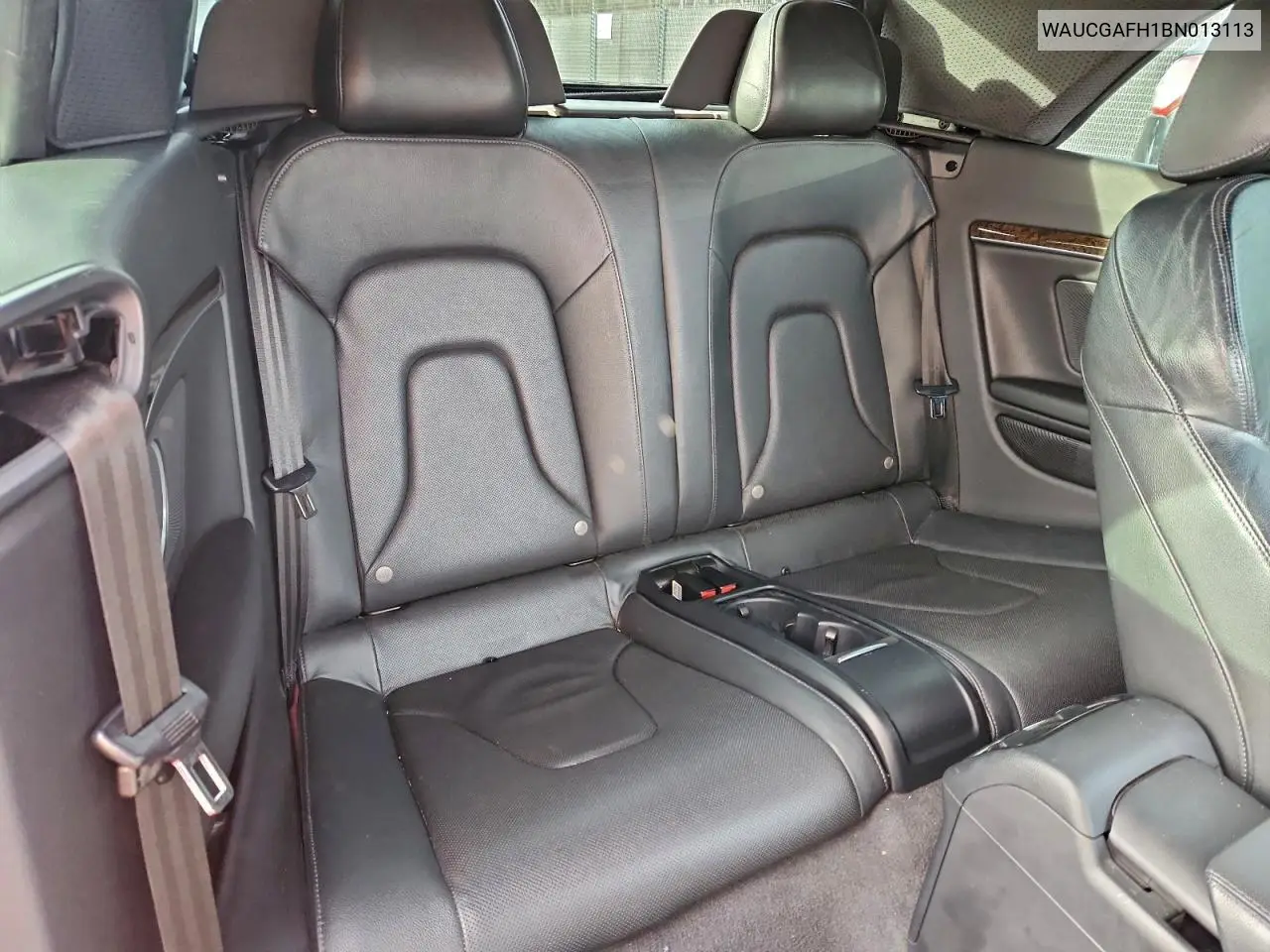 WAUCGAFH1BN013113 2011 Audi S5 Premium Plus